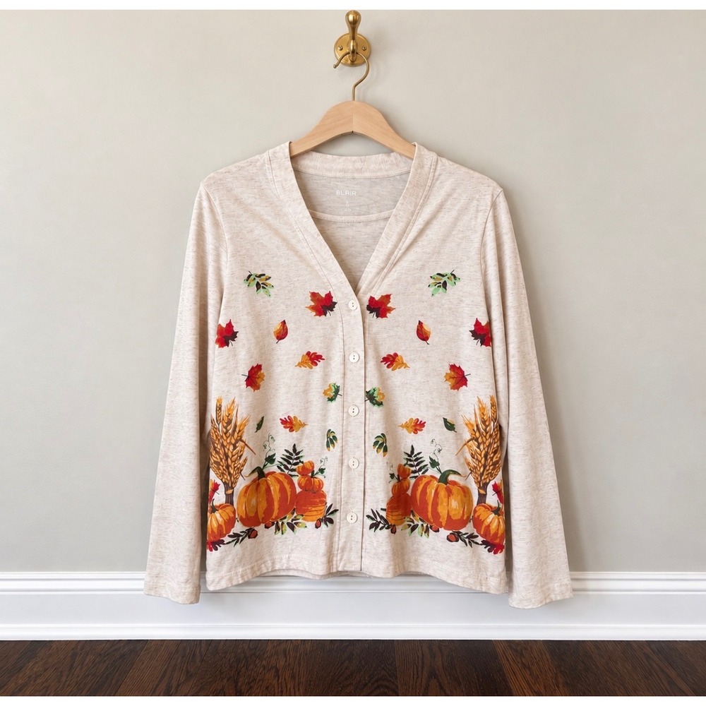 Blair Womens Small Cardigan Top Oatmeal Beige Pumpkin Fall Harvest Print B24233